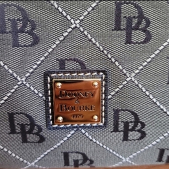 DOONEY & BOURKE Sydney Logo Leather Dome Satchel - Picture 7 of 12